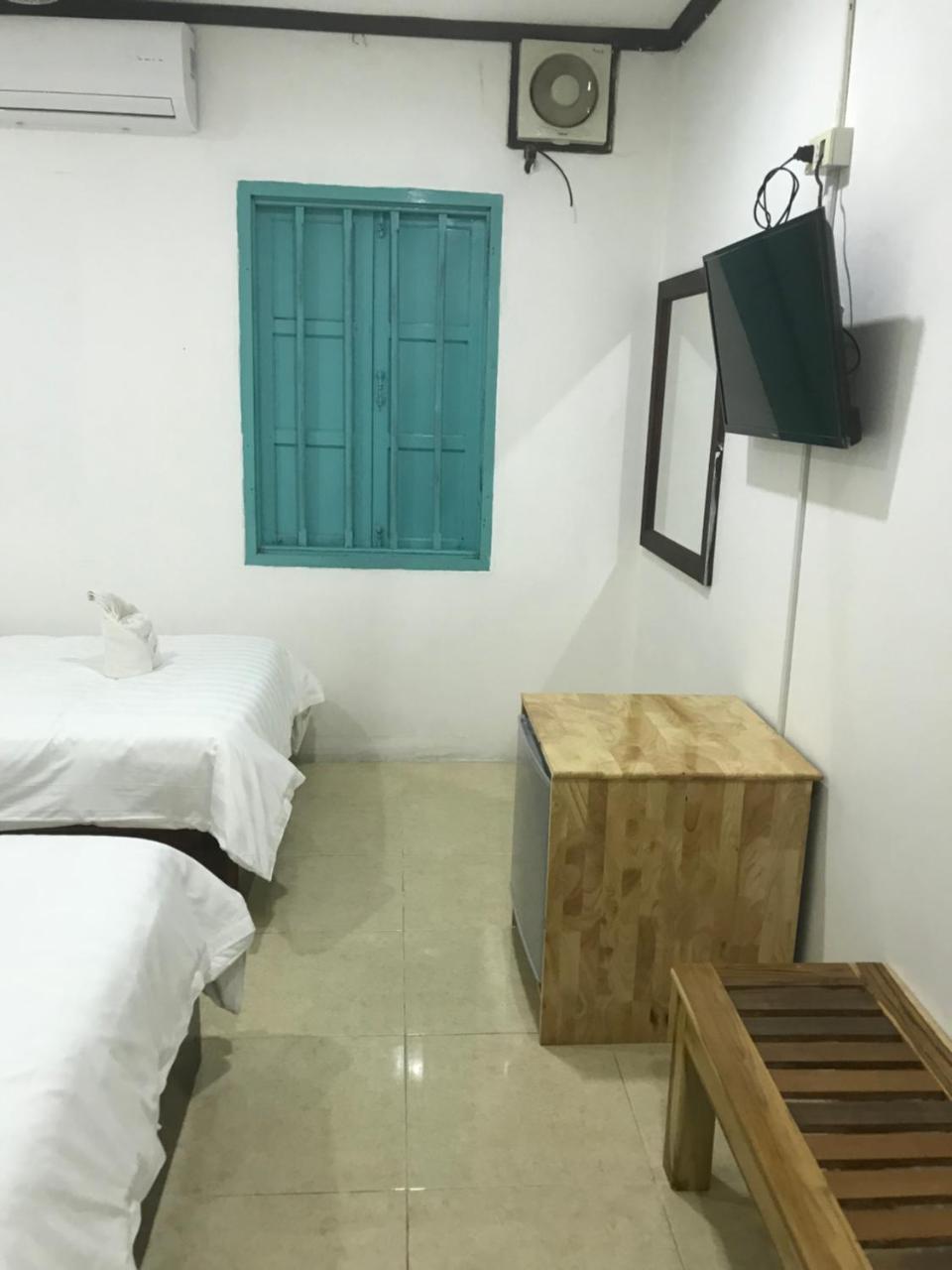 Little Freedom Friendlys Place Luang Prabang Exterior foto
