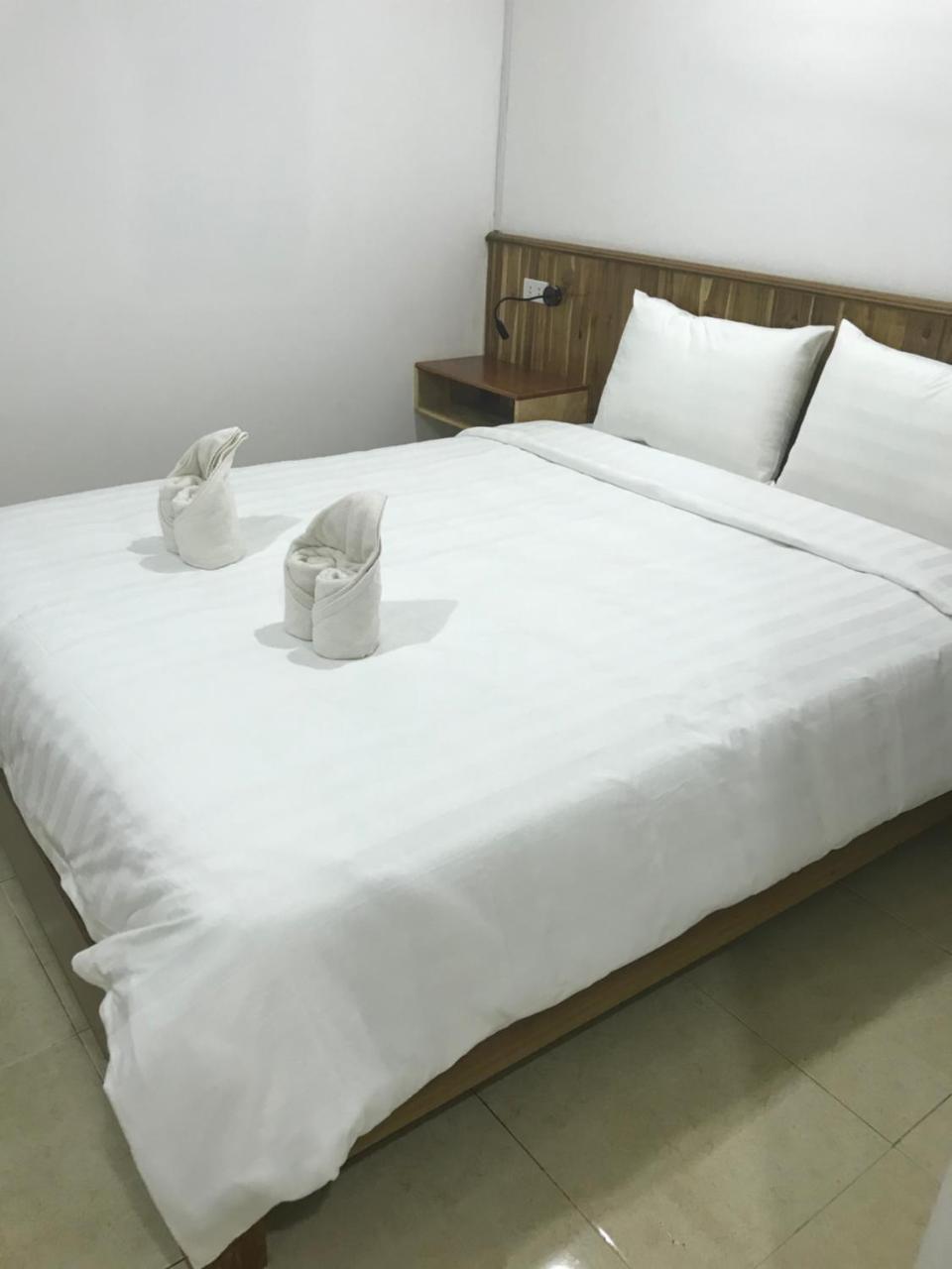 Little Freedom Friendlys Place Luang Prabang Exterior foto